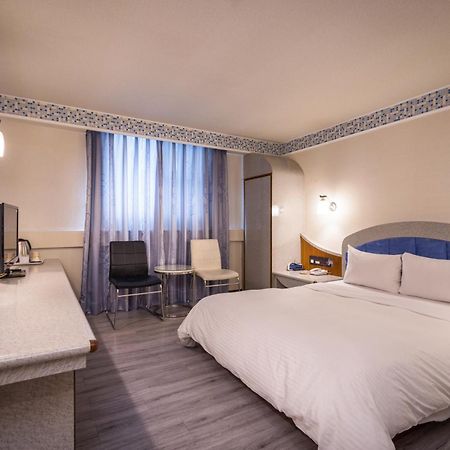Golden Phoenix Hotel Kaohsiung Eksteriør bilde