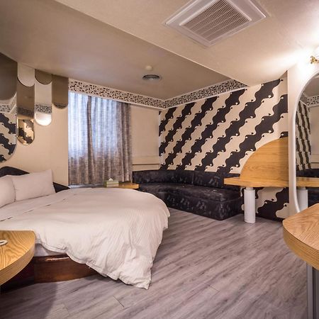 Golden Phoenix Hotel Kaohsiung Eksteriør bilde