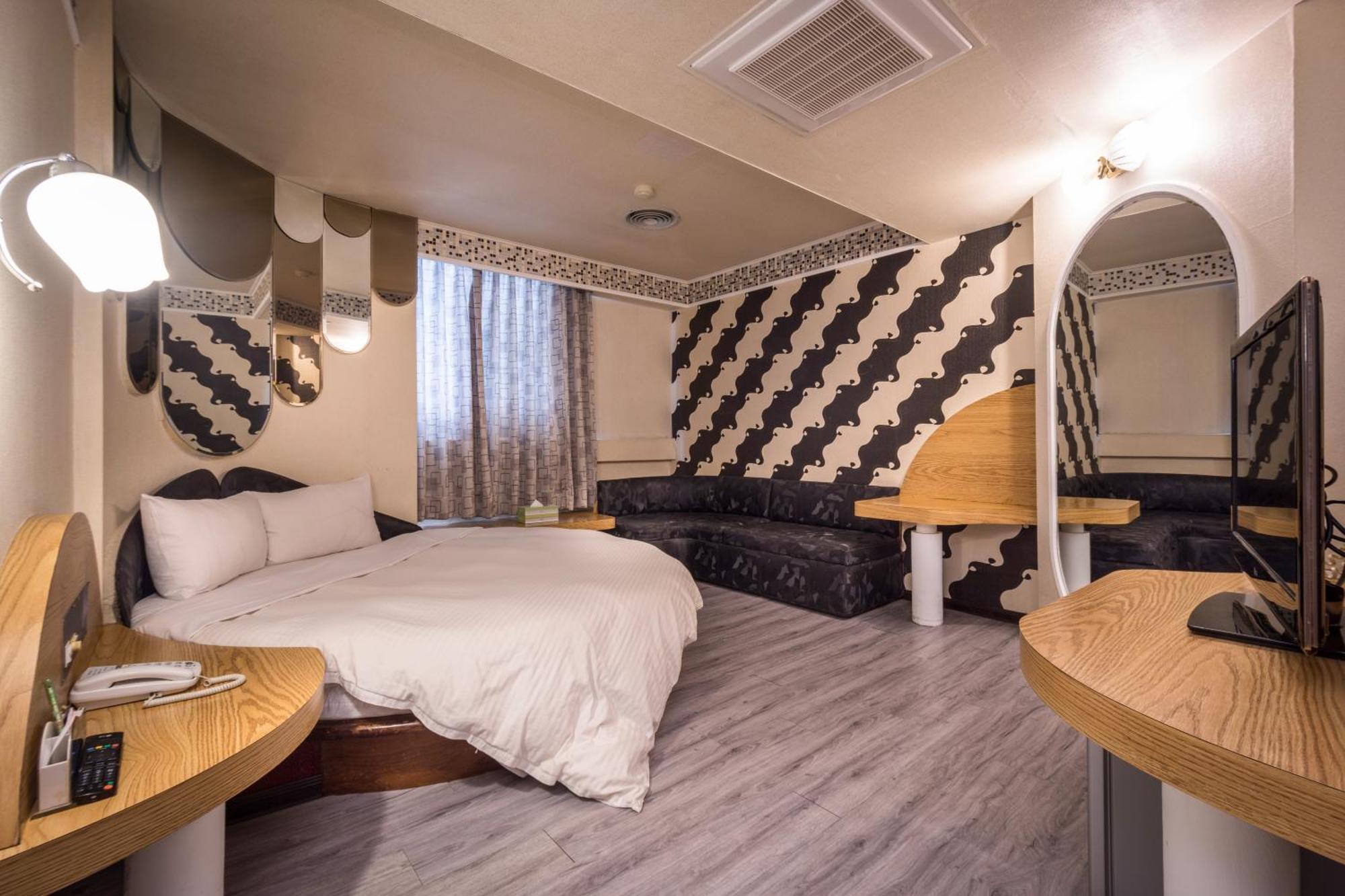Golden Phoenix Hotel Kaohsiung Eksteriør bilde