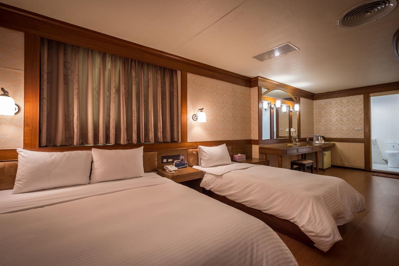 Golden Phoenix Hotel Kaohsiung Eksteriør bilde