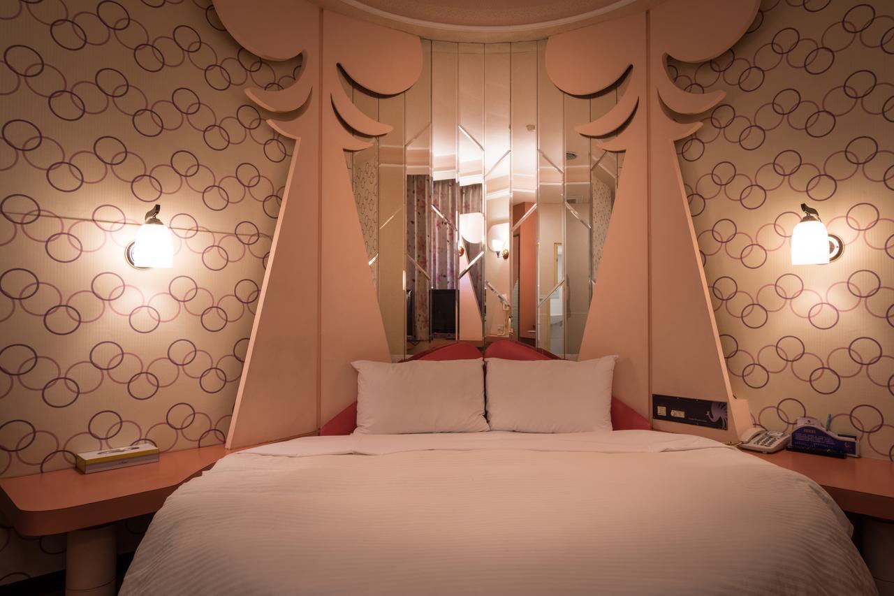 Golden Phoenix Hotel Kaohsiung Eksteriør bilde