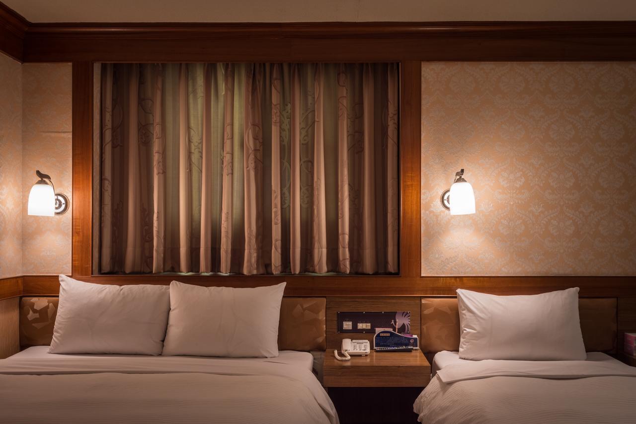 Golden Phoenix Hotel Kaohsiung Eksteriør bilde